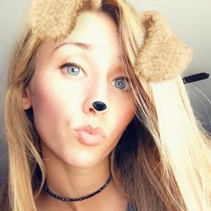 Meet your Posher, Brittany